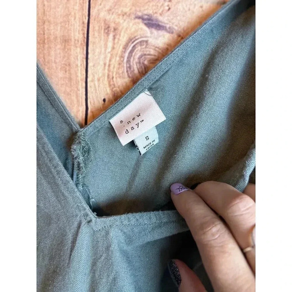 A New Day Target V-neck Jumpsuit Olive Green Adjustable Straps Pockets Size S - Picture 3 of 6